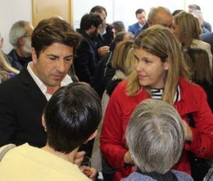 Joaquim Pequicho com Ana Sofia Antunes, secretária de Estado para a Inclusão das Pessoas com Deficiência (Foto: Arquivo CERCINA)